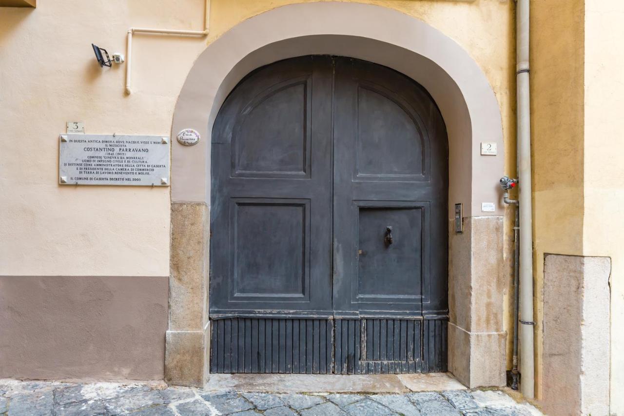 Casa Parravano Caserta Eksteriør billede
